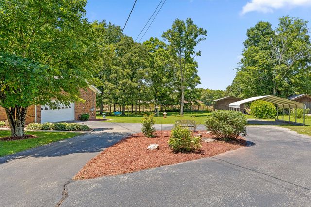 445 Brow Road, Trenton, GA 30752
