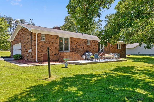 445 Brow Road, Trenton, GA 30752