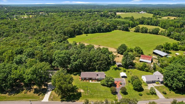 445 Brow Road, Trenton, GA 30752