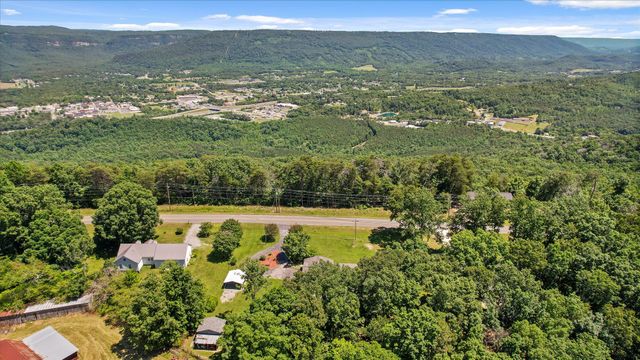 445 Brow Road, Trenton, GA 30752