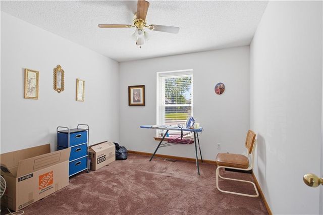 22646 Washington Avenue, Spring Hill, KS 66083