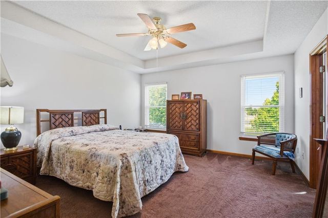 22646 Washington Avenue, Spring Hill, KS 66083