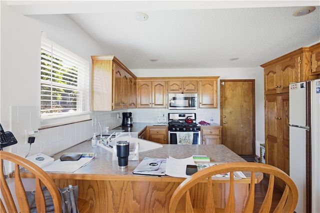 22646 Washington Avenue, Spring Hill, KS 66083
