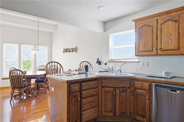 22646 Washington Avenue, Spring Hill, KS 66083
