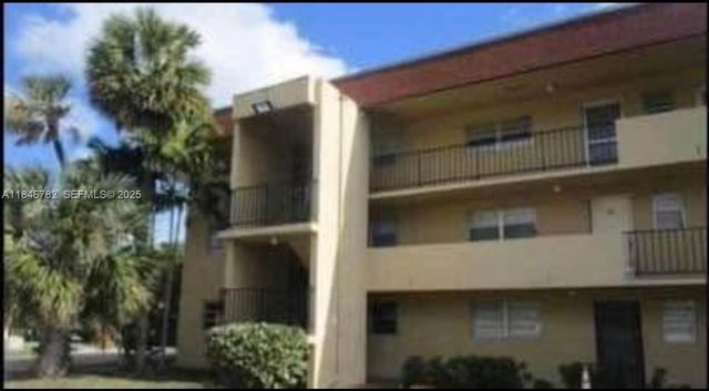 1530 NE 191st Street 145, Miami, FL 33179