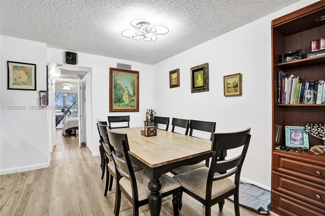 208 Greenbrier C 208, West Palm Beach, FL 33417