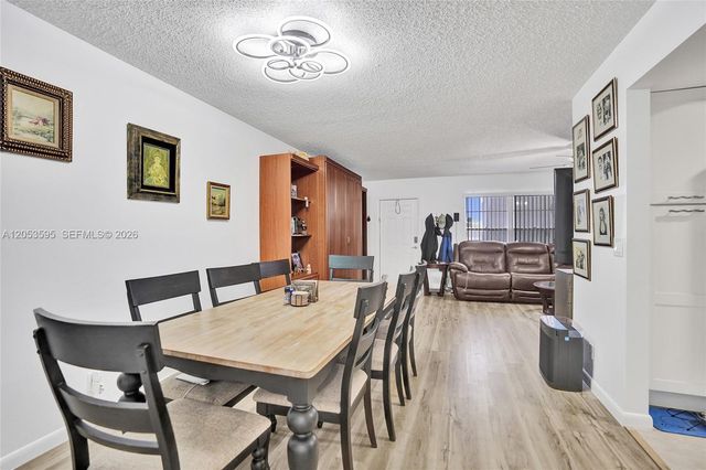 208 Greenbrier C 208, West Palm Beach, FL 33417