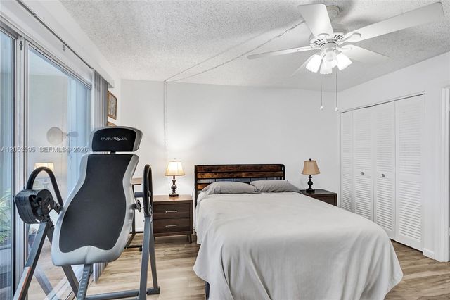 208 Greenbrier C 208, West Palm Beach, FL 33417