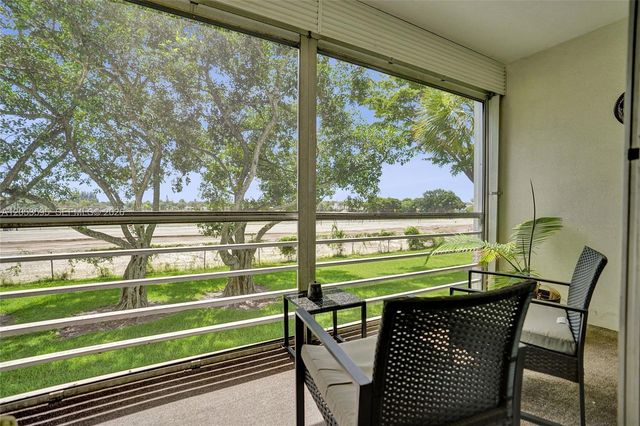 208 Greenbrier C 208, West Palm Beach, FL 33417