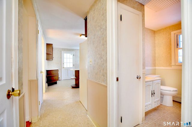 85 Lydall Street, Manchester, CT 06042