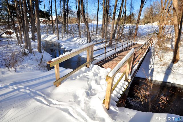 85 Lydall Street, Manchester, CT 06042