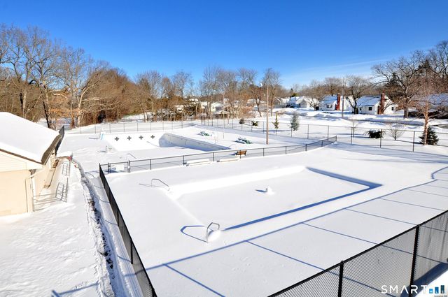 85 Lydall Street, Manchester, CT 06042