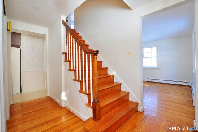 85 Lydall Street, Manchester, CT 06042