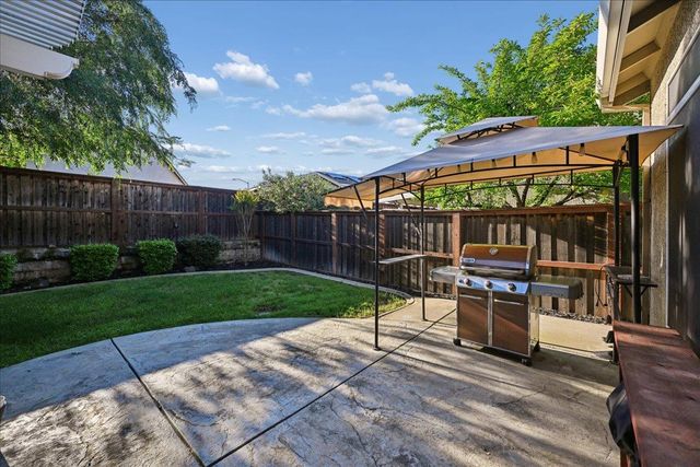 2014 Butterfield Ln, Lincoln, CA 95648