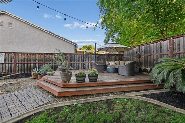 2014 Butterfield Ln, Lincoln, CA 95648