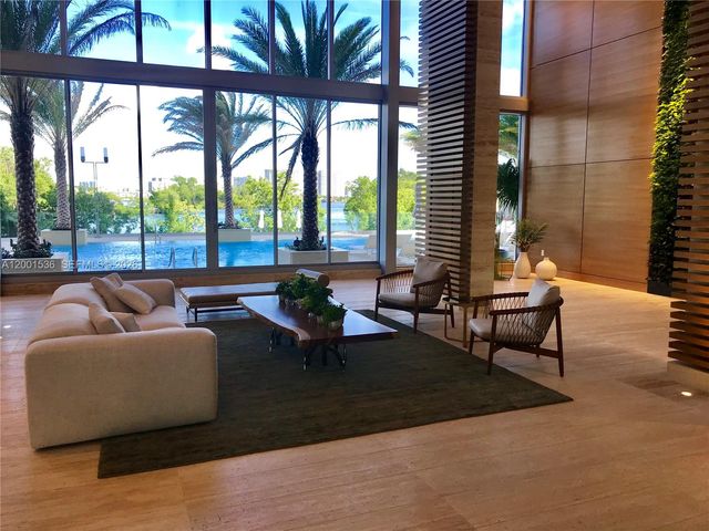 16385 Biscayne Blvd. 1902, North Miami Beach, FL 33160