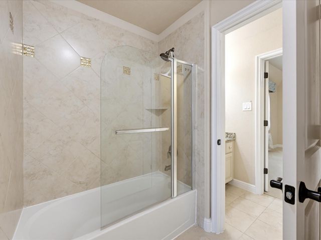 15707 Azalea Shores Drive, Houston, TX 77070