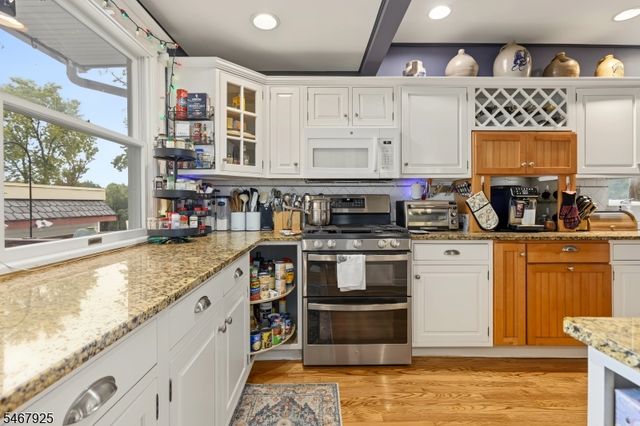 13 Samson Ave, Madison Boro, NJ 07940