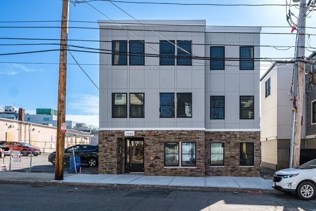 1540 N Shore Road 305, Revere, MA 02151