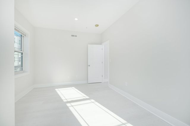 1540 N Shore Road 305, Revere, MA 02151