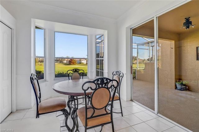 1677 Morning Sun LN E-22, Naples, FL 34119