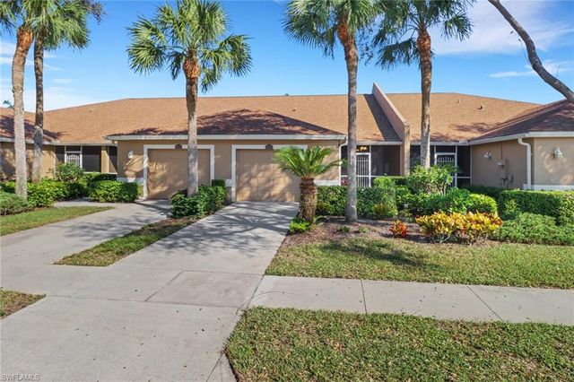 1677 Morning Sun LN E-22, Naples, FL 34119