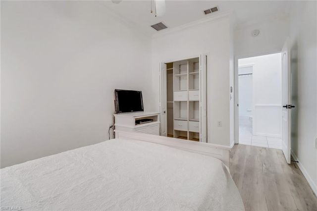 1677 Morning Sun LN E-22, Naples, FL 34119