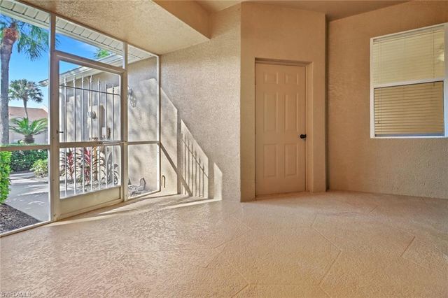 1677 Morning Sun LN E-22, Naples, FL 34119