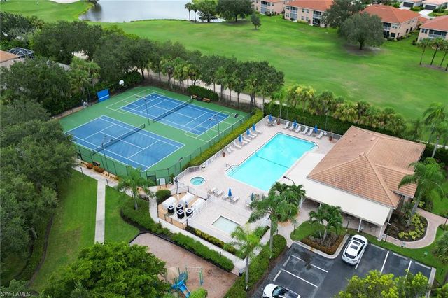1677 Morning Sun LN E-22, Naples, FL 34119