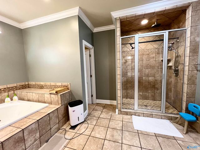 3608 Wyeth Drive, Guntersville, AL 35976