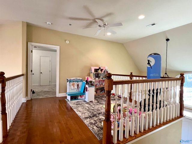 3608 Wyeth Drive, Guntersville, AL 35976