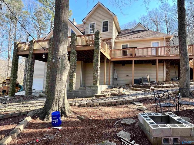 3608 Wyeth Drive, Guntersville, AL 35976