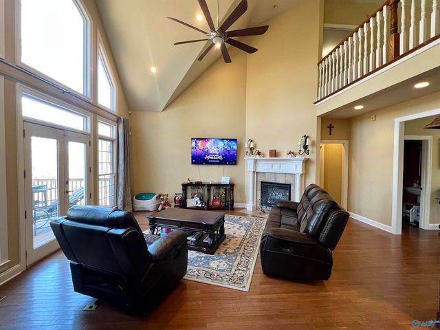 3608 Wyeth Drive, Guntersville, AL 35976