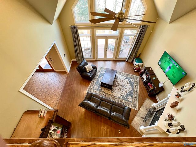 3608 Wyeth Drive, Guntersville, AL 35976