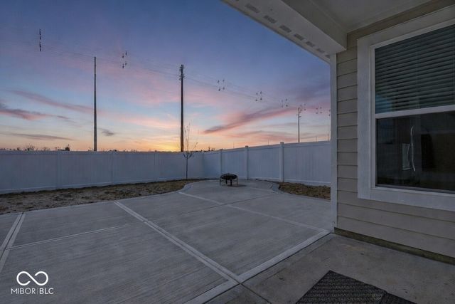 4869 Morning Valley Court, Mccordsville, IN 46055