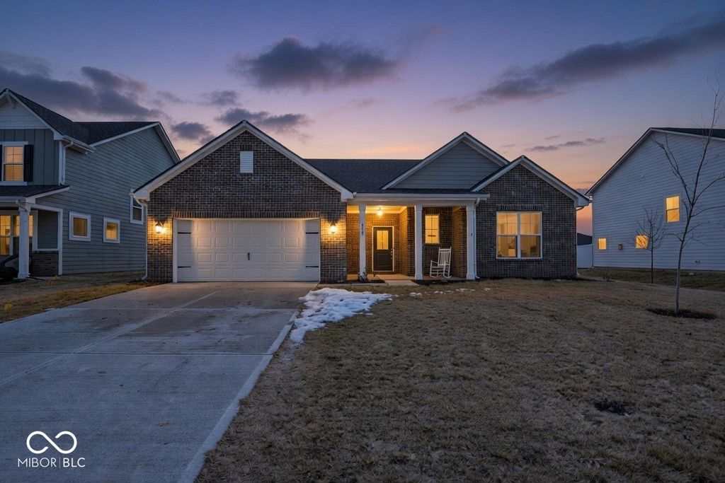 4869 Morning Valley Court, Mccordsville, IN 46055