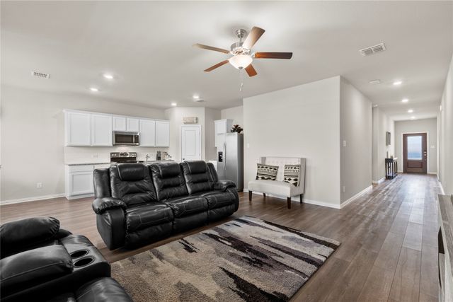 4949 Parrington Drive, Princeton, TX 75407