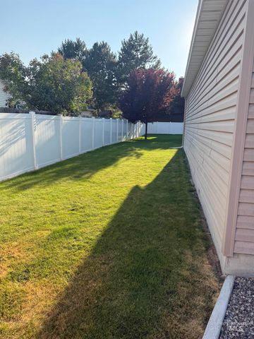 2132 Candleridge Dr., Twin Falls, ID 83301