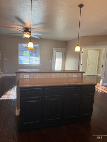 2132 Candleridge Dr., Twin Falls, ID 83301