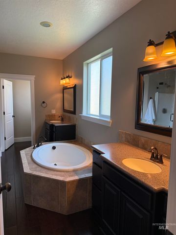 2132 Candleridge Dr., Twin Falls, ID 83301