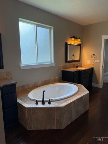 2132 Candleridge Dr., Twin Falls, ID 83301