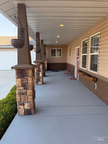 2132 Candleridge Dr., Twin Falls, ID 83301