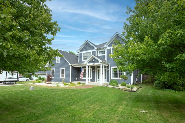 3S241 Williams Road, Warrenville, IL 60555