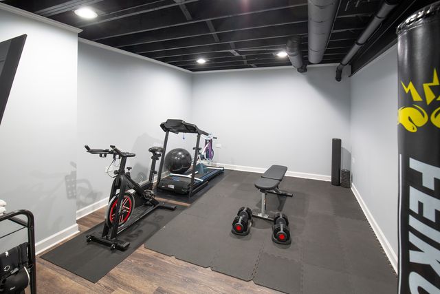 3S241 Williams Road, Warrenville, IL 60555