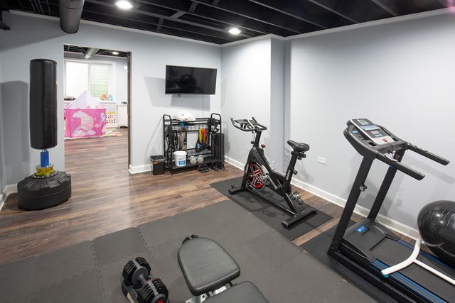 3S241 Williams Road, Warrenville, IL 60555