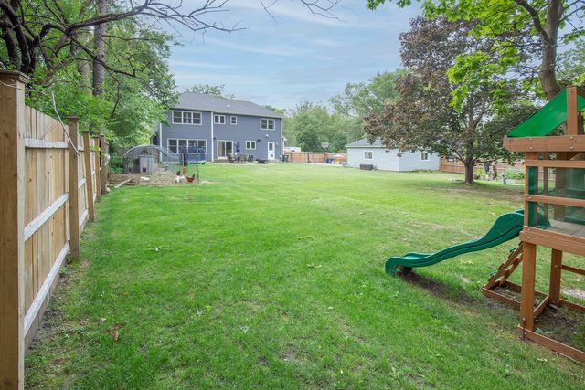 3S241 Williams Road, Warrenville, IL 60555