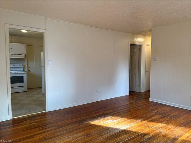 1301 Wise Avenue, High Point, NC 27260