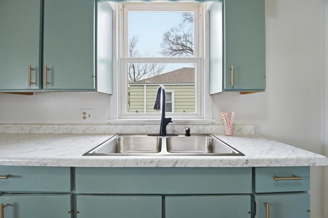 279 Vincent STREET, Fond Du Lac, WI 54935