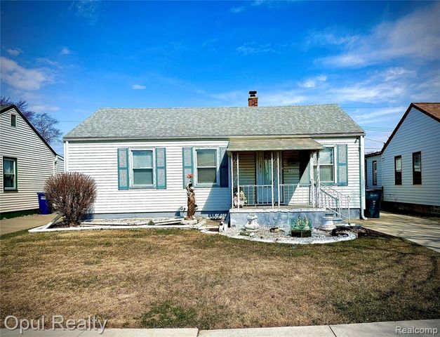 2084 New York Avenue, Lincoln Park, MI 48146