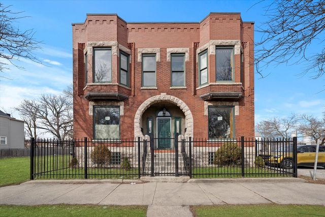 716-718 W 51st Street, Chicago, IL 60609